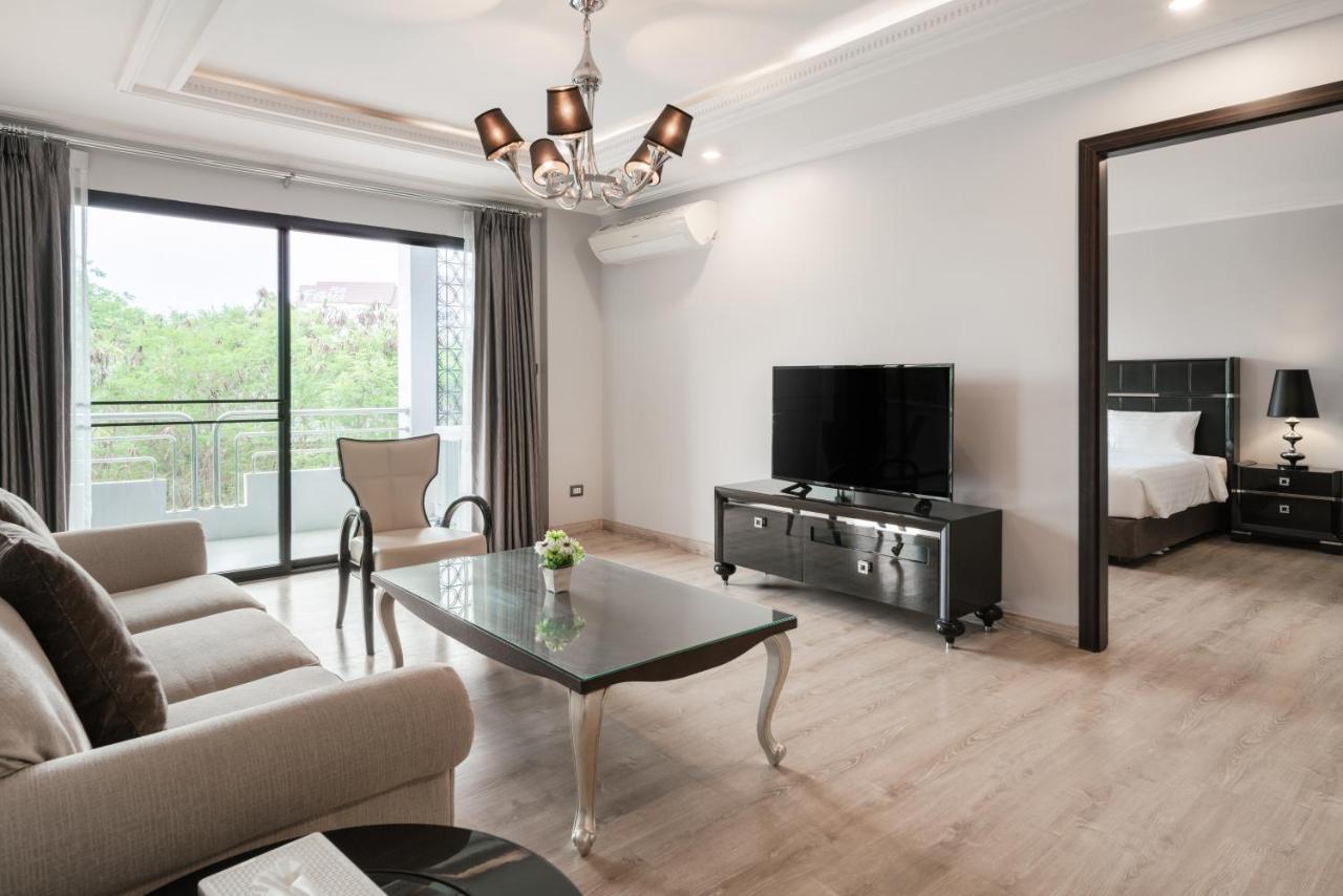 פאטאיה Sirin Exclusive Hotel And Residence מראה חיצוני תמונה