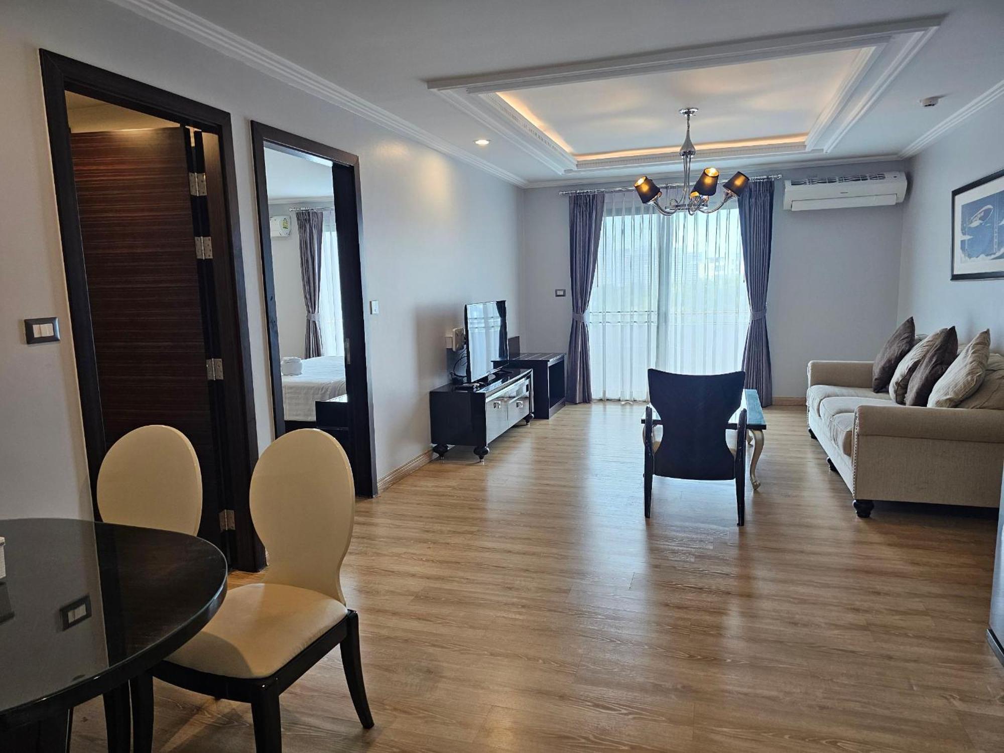 פאטאיה Sirin Exclusive Hotel And Residence מראה חיצוני תמונה